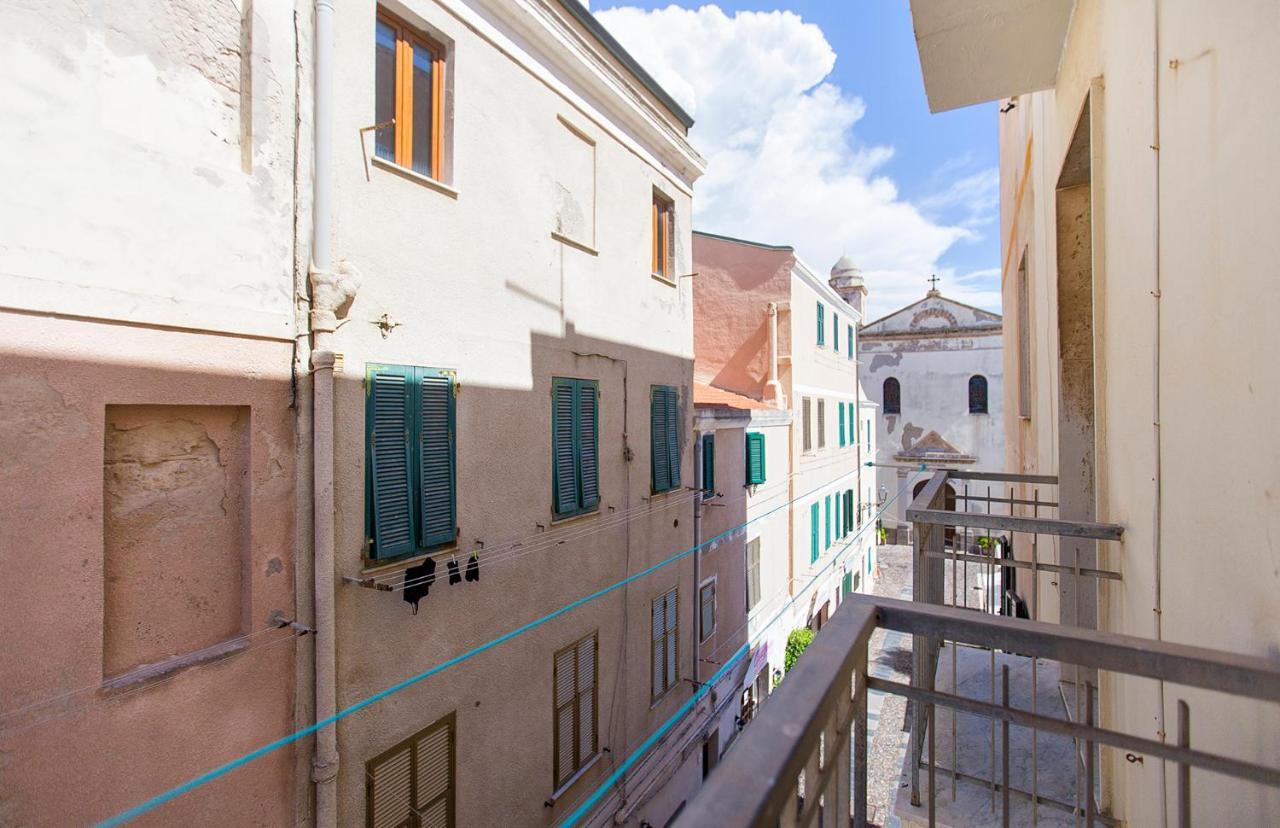 Alghero P.Umberto Old Town Luaran gambar